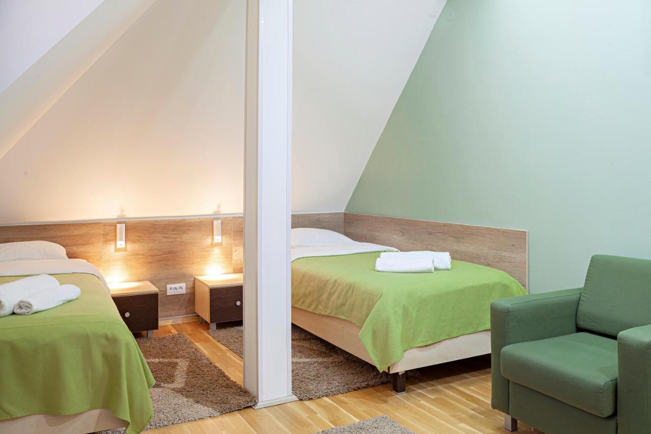 Hotel Junior كوباونيك المظهر الخارجي الصورة